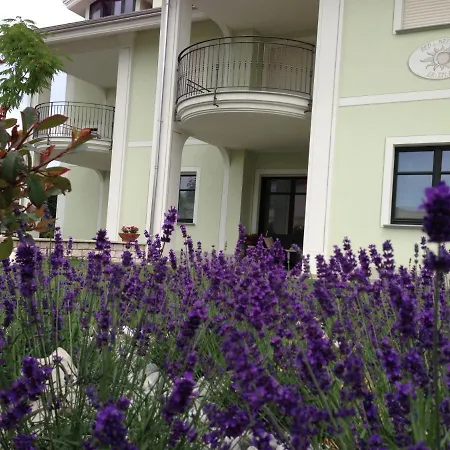 Bed & Breakfast Marzia Cuneo