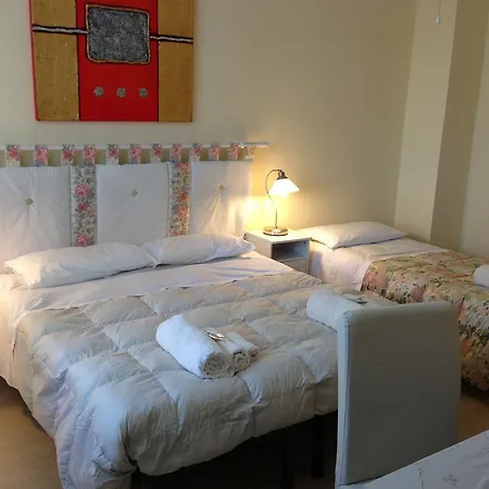 Marzia Alojamento de Acomodação e Pequeno-almoço Cuneo