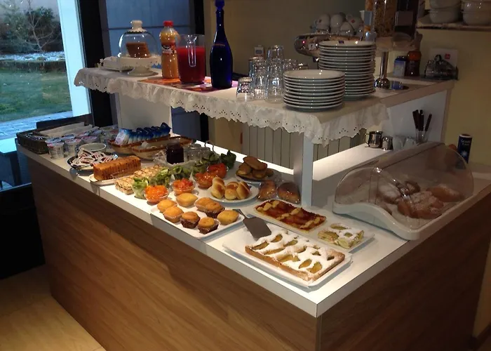 Marzia Nocleg ze śniadaniem 4*